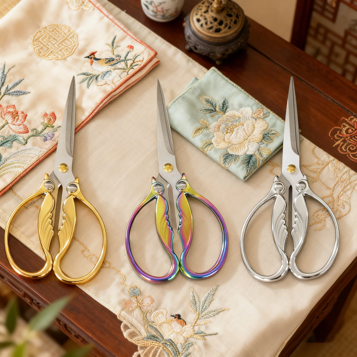 1PC,Retro Sewing Scissors Fabric Cutter Embroidery Thread Scissor Needlework Shears Household Sewing Accessories