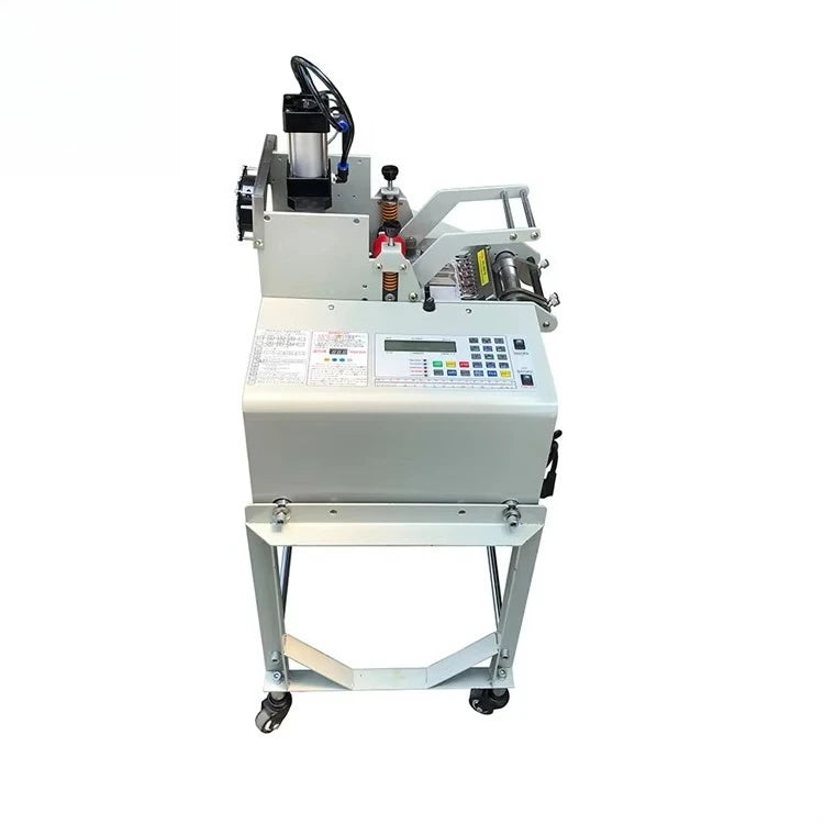 Production of high-speed automatic beveled fabric die-cutting machine